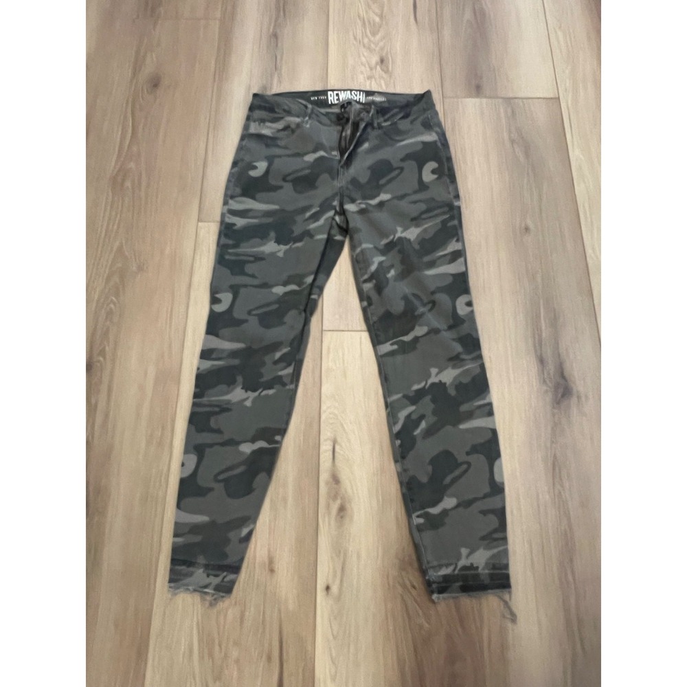 Rewash Womens Camo Skinny Jeans Size 9/29 Gray Black Camouflage Raw Hem Stretch